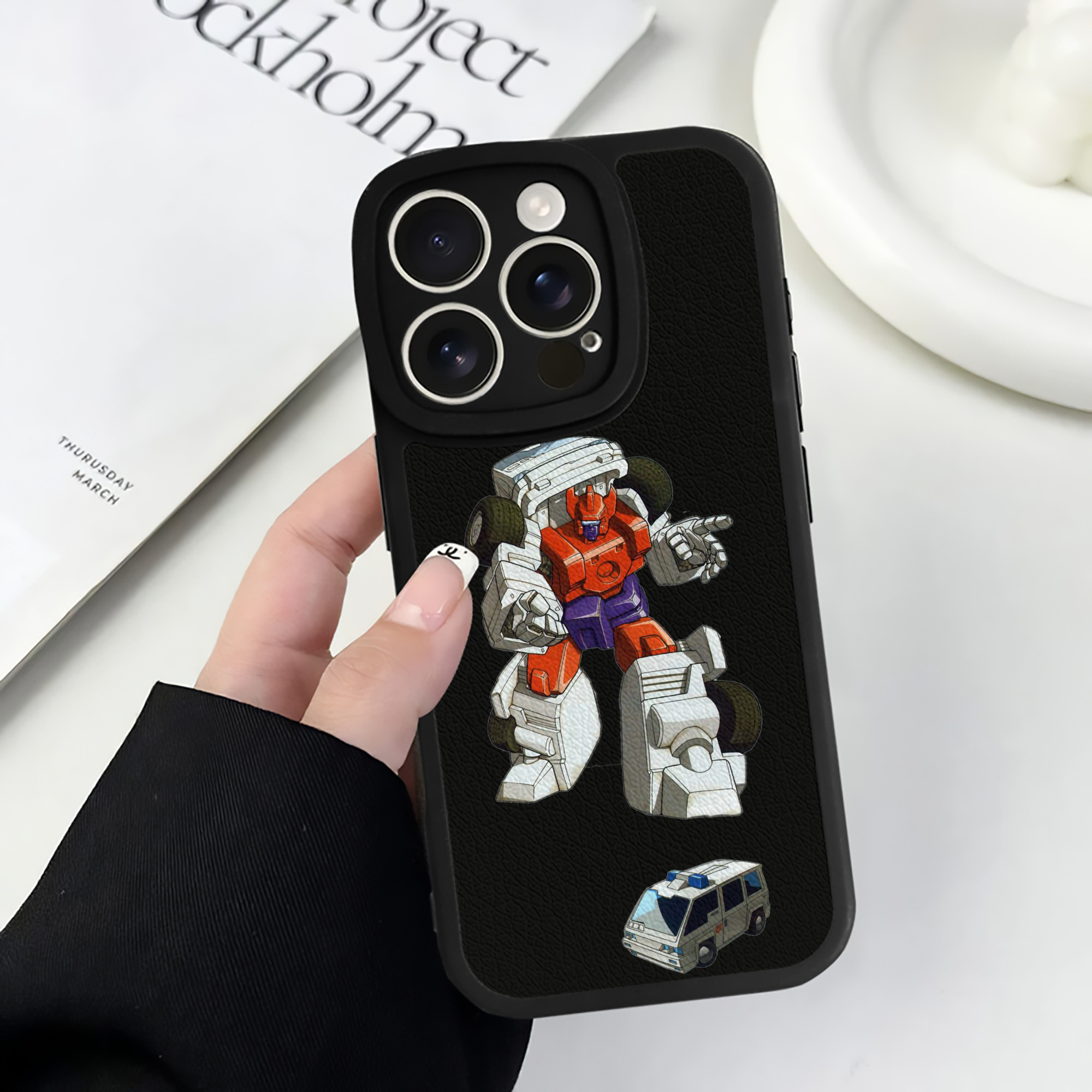 （画像用）  【iPhone 16シリーズ対応】シリコンスマホケース（レザー調） 材質：シリコン